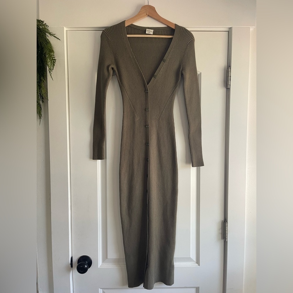 Abercrombie & Fitch Button Through Midi Sweater Dress - XXST